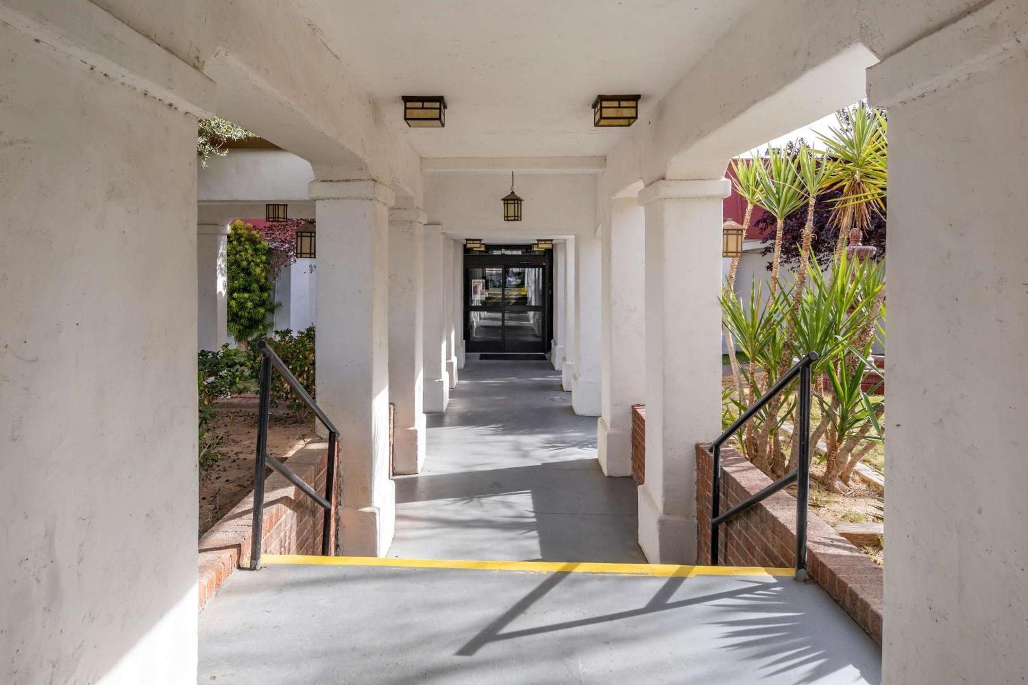 Quality Inn On Historic Route 66 Barstow Ngoại thất bức ảnh